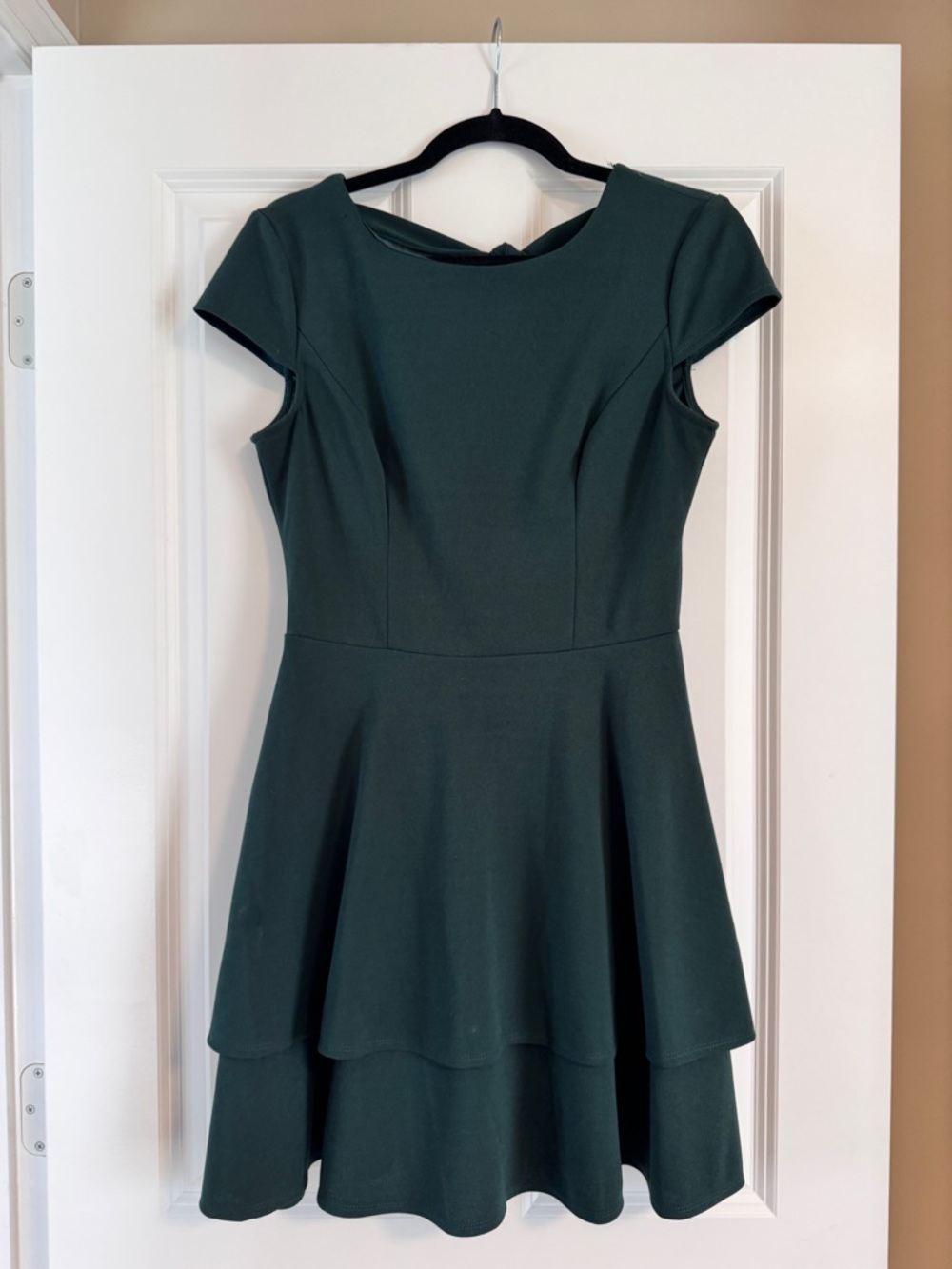 B. Darlin Dark Green Cap Sleeve Fit-and-Flare Dress, Women’s Size 7/8